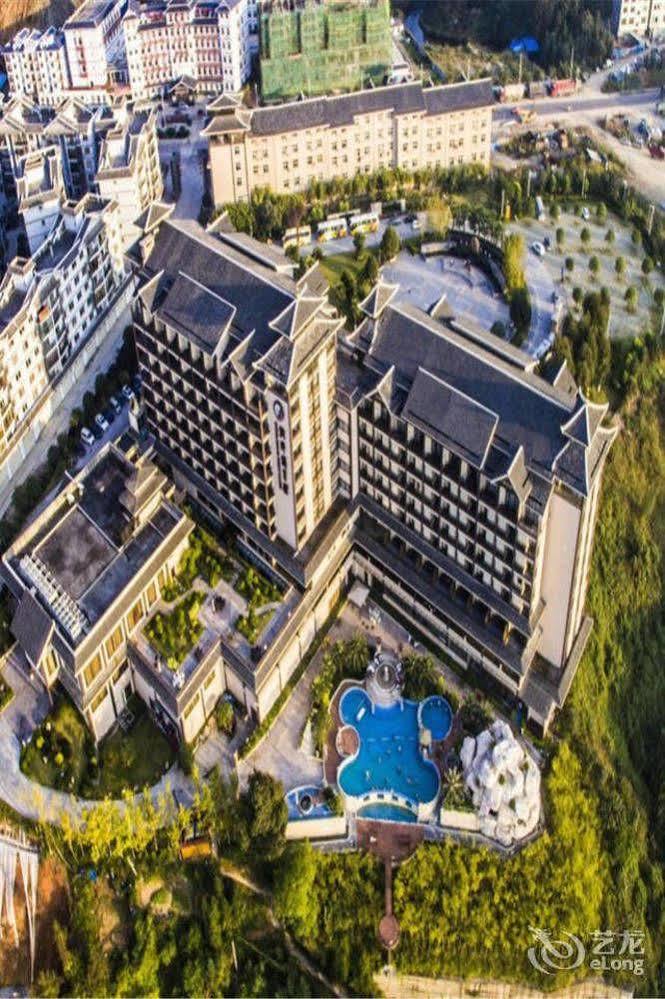 Liuzhou Sanjiangxian Dongxiangguo Hotel エクステリア 写真